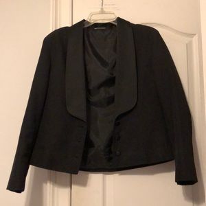 FULL TUX FORMAL SUIT JACKET SIZE 8 PANTS 28